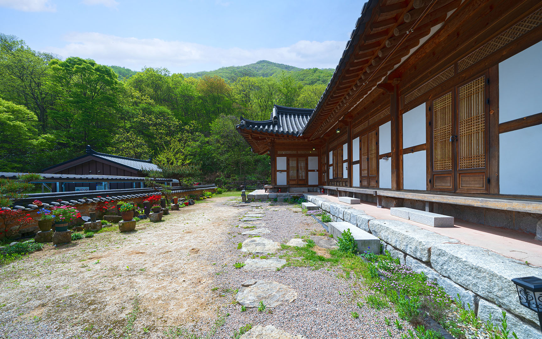 슬라이드 이미지2